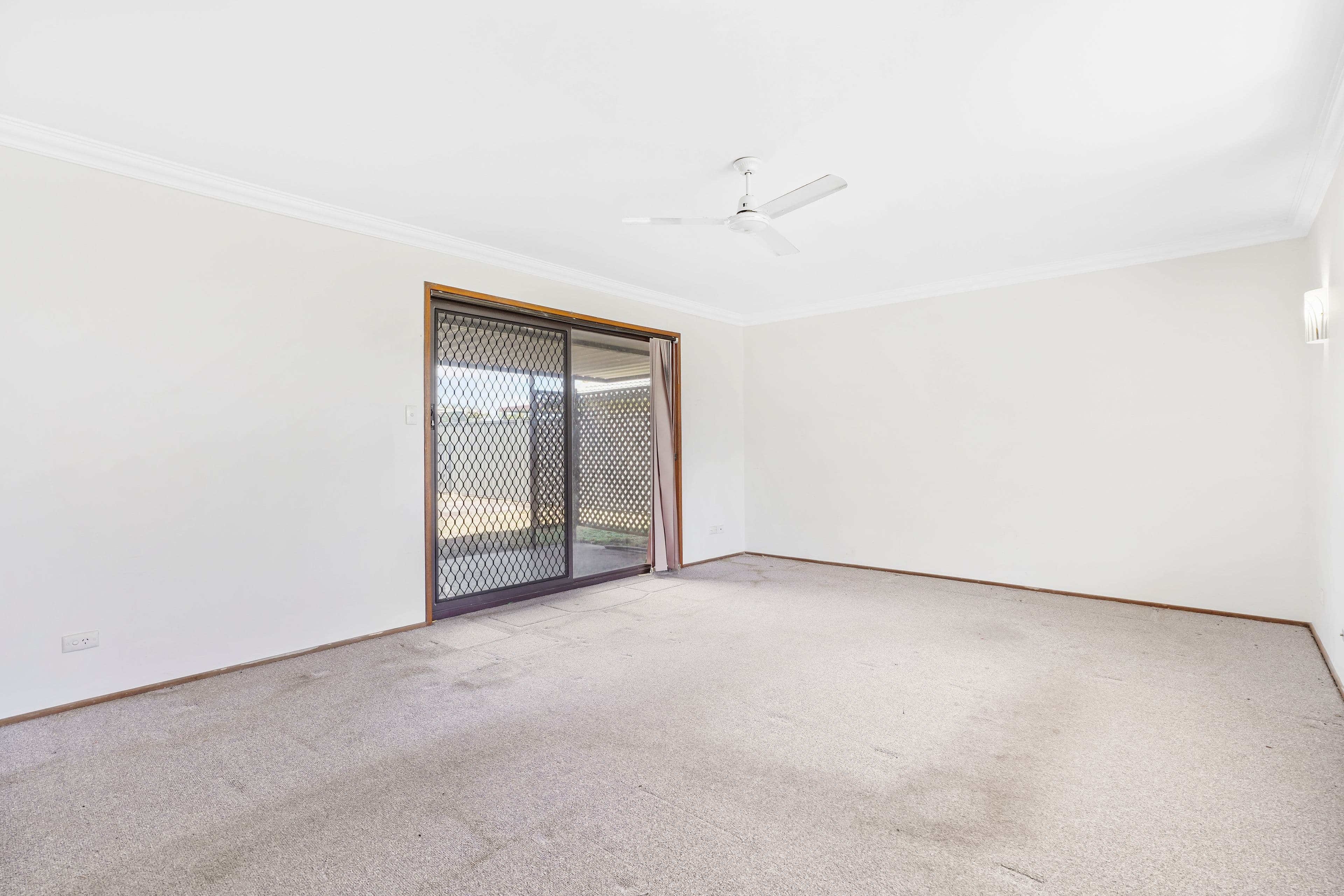 12 Bowline Road, Mermaid Waters QLD 4218, Mermaid Waters - Thumbnail 5