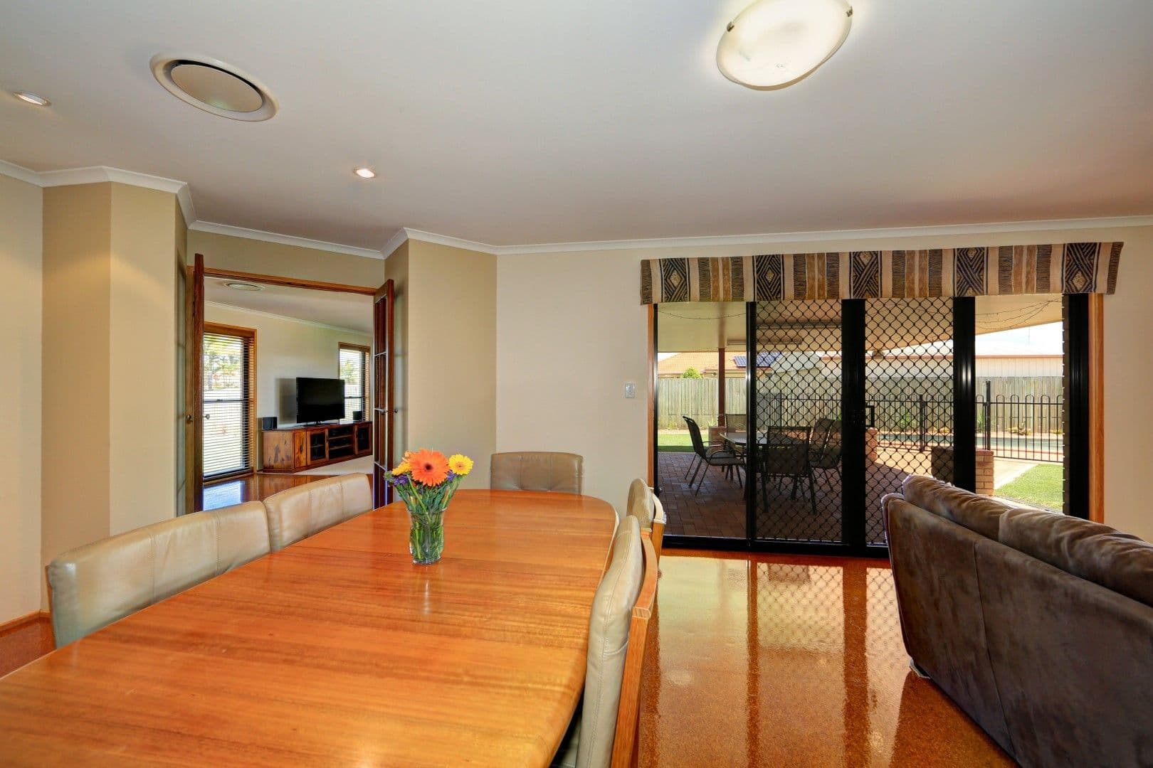27 Chancellor Drive, AVENELL HEIGHTS QLD 4670, Avenell Heights - Thumbnail 5