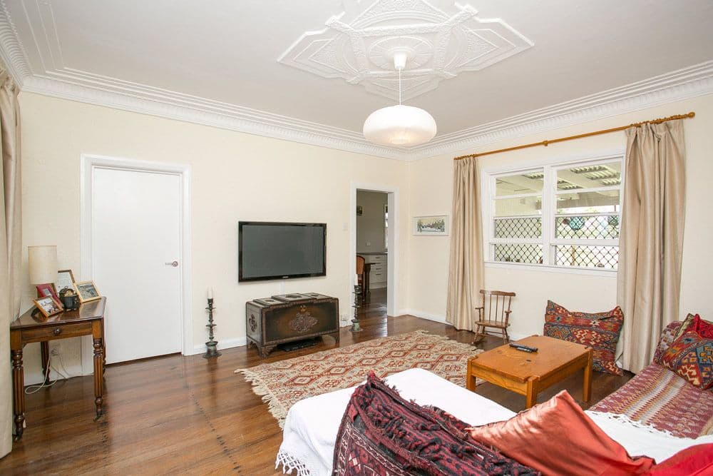 41 Cambridge Street, ROCKLEA QLD 4106, Rocklea - Thumbnail 2