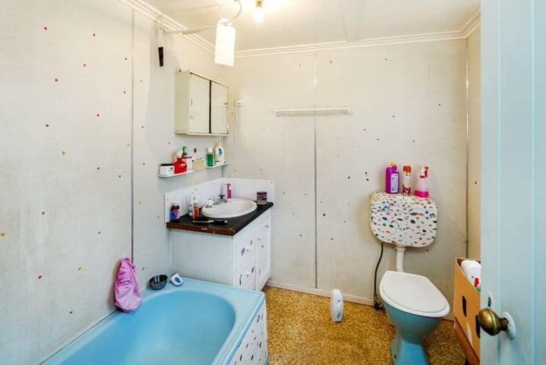 14 Egerton Street, SOUTHPORT QLD 4215, Southport - Thumbnail 8