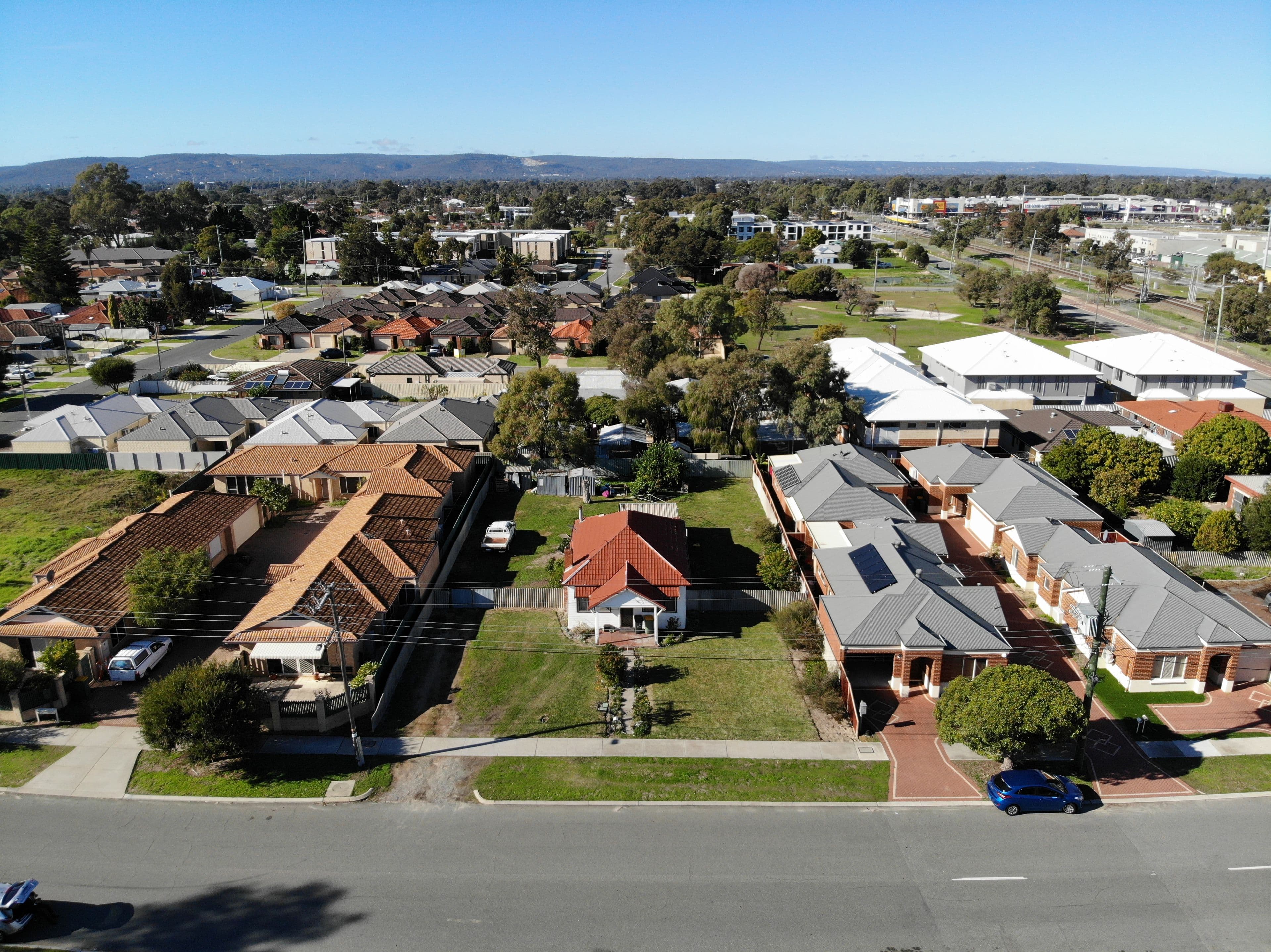 45 Crawford Street, East Cannington WA 6107, East Cannington - Thumbnail 3