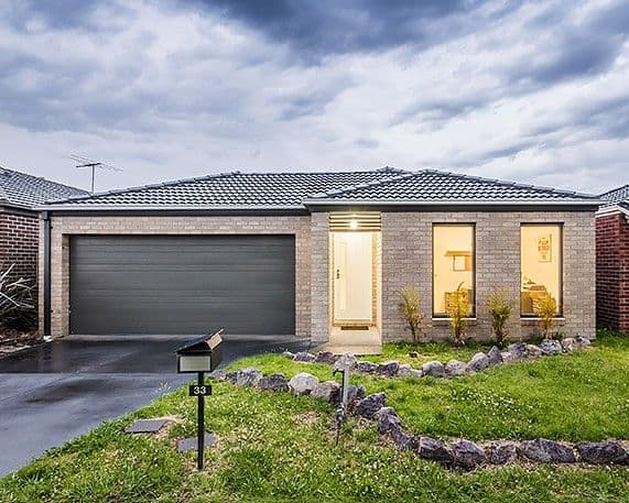 33 Banfield Place, Lyndhurst VIC 3975, Lyndhurst - Image 1