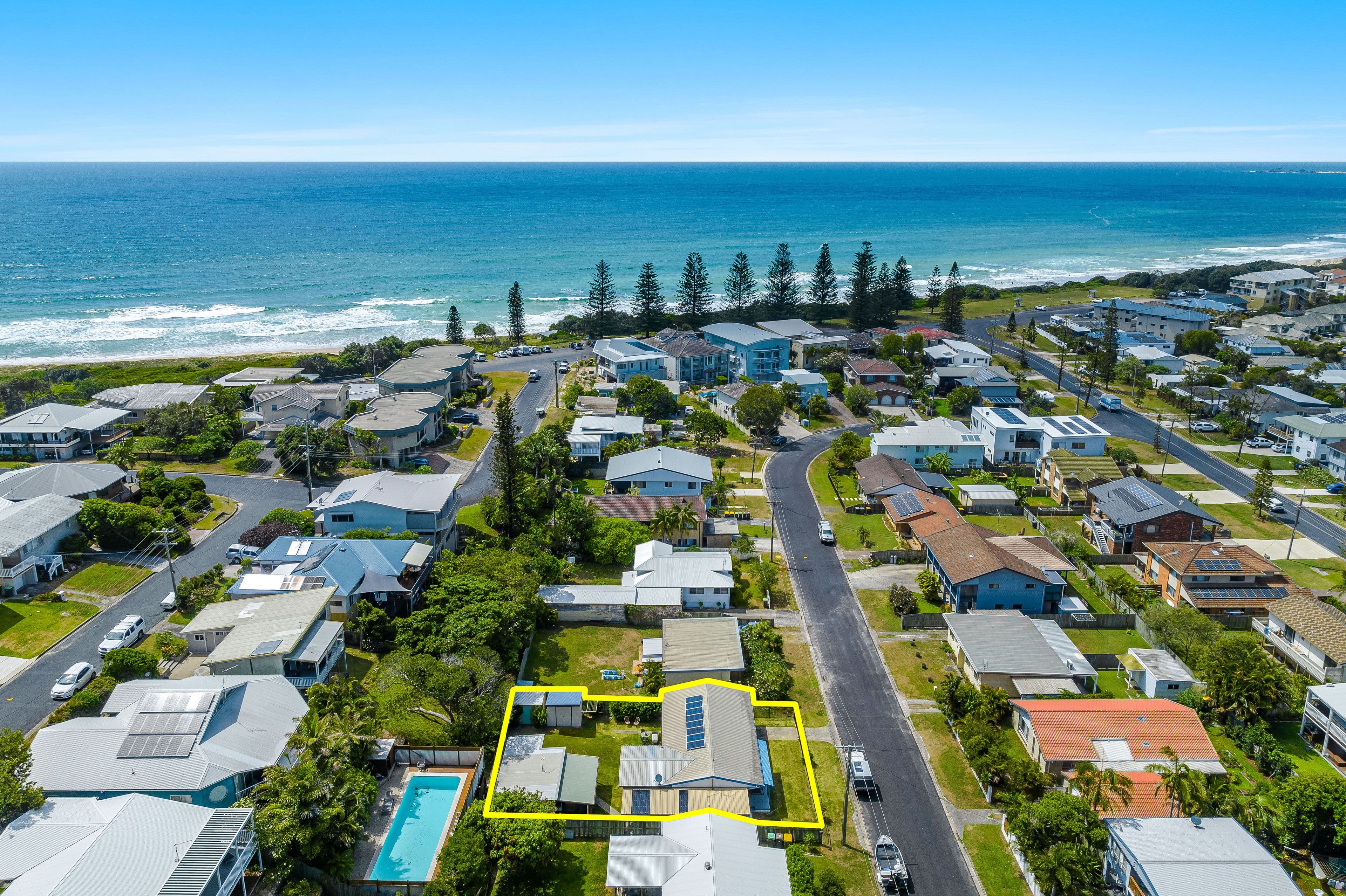 10 Harwood Street, Yamba NSW 2464, Yamba - Image 1
