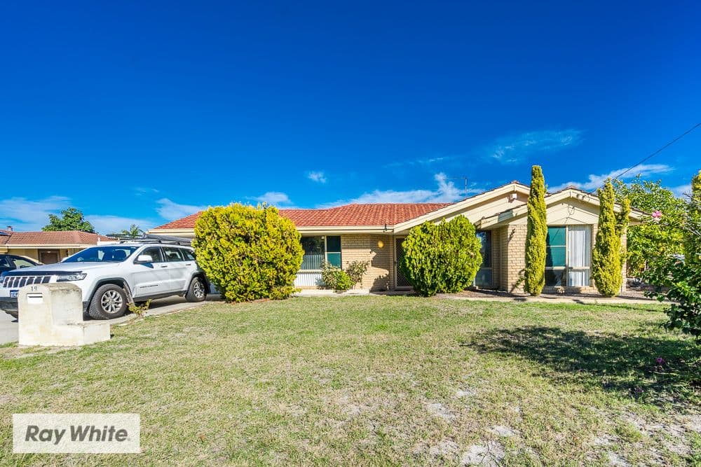 19 Yenisey Crescent, Beechboro WA 6063, Beechboro - Image 1