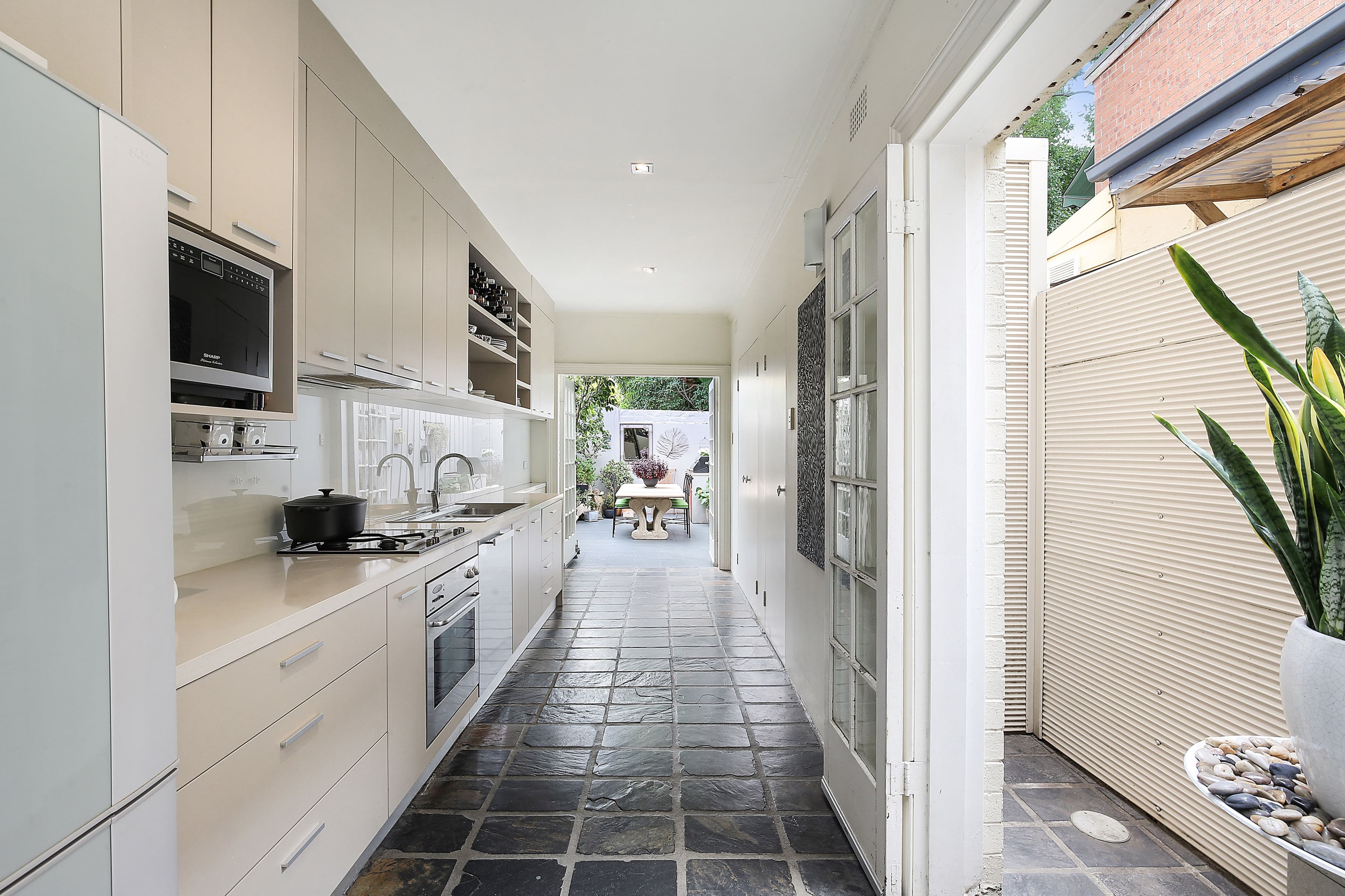 99 George Street, Erskineville - Thumbnail 3