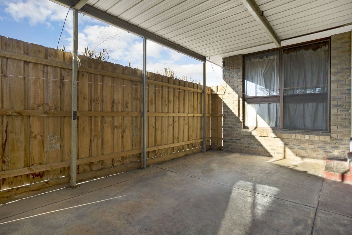 10 Cambridge Crescent, Werribee VIC 3030, Werribee - Thumbnail 2
