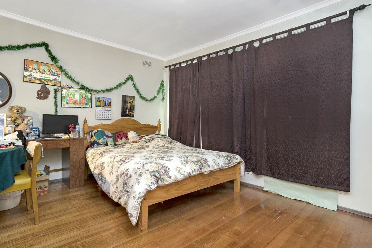 10 Cambridge Crescent, Werribee VIC 3030, Werribee - Thumbnail 4