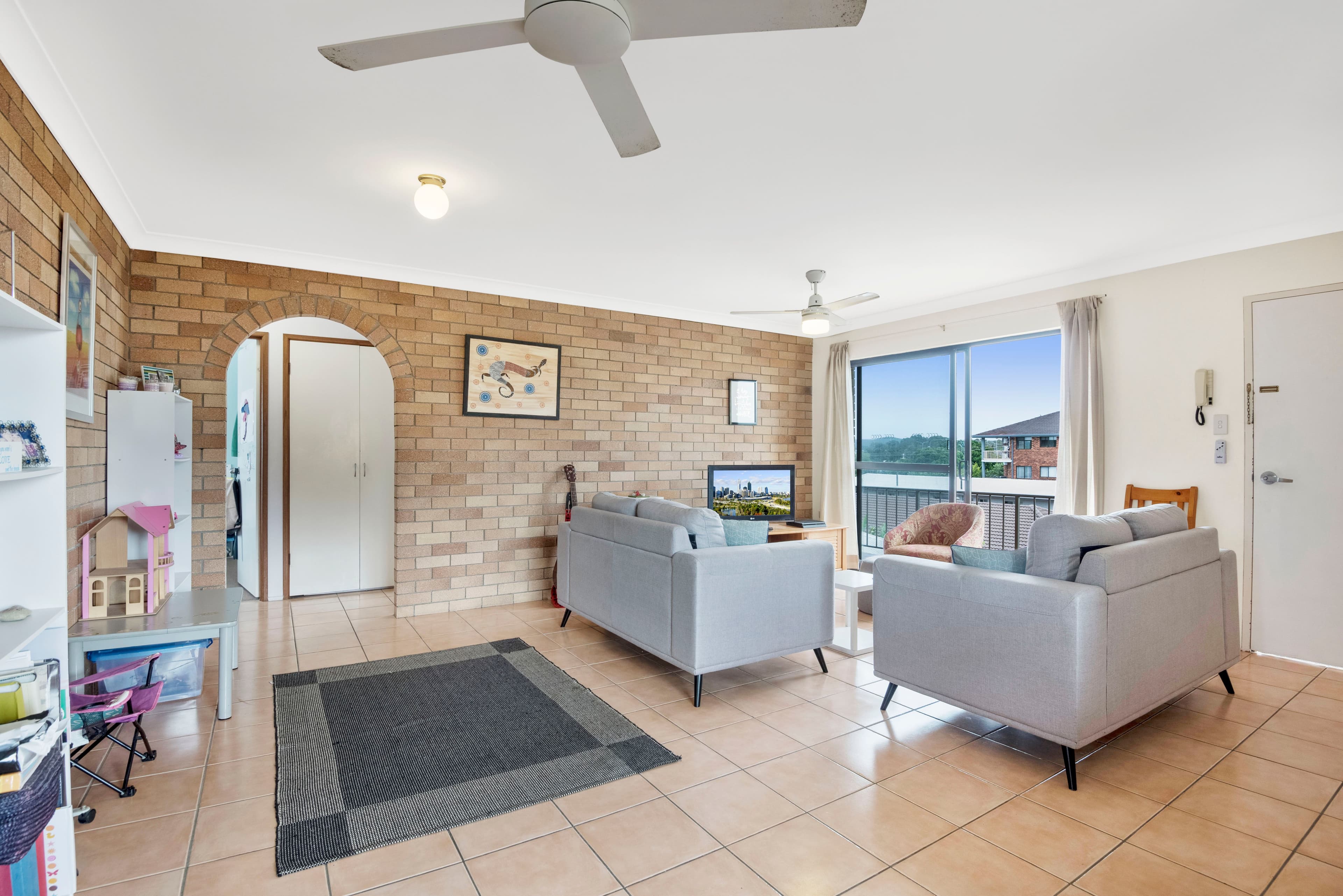 69 Golden Four Drive, Bilinga QLD 4225, Bilinga - Thumbnail 4