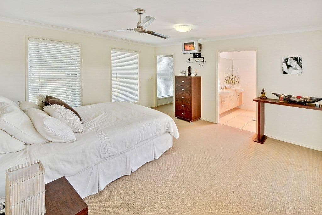 30 Montserrat Crescent, CALOUNDRA WEST QLD 4551, Caloundra West - Thumbnail 4