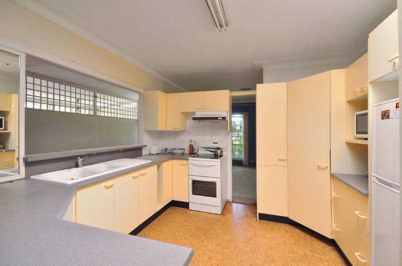 33 Bulwer Street, ZILLMERE QLD 4034, Zillmere - Thumbnail 3
