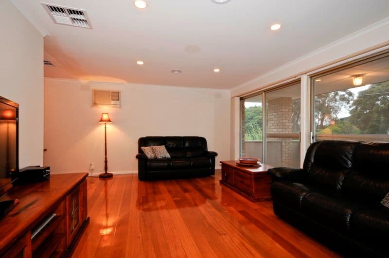 6 SPRINGSONG PASS, CHIRNSIDE PARK VIC 3116, Chirnside Park - Thumbnail 2