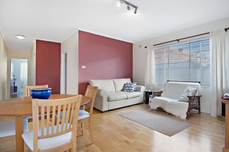 4 Batemans Road, GLADESVILLE NSW 2111, Gladesville - Thumbnail 2