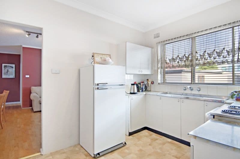 4 Batemans Road, GLADESVILLE NSW 2111, Gladesville - Thumbnail 3