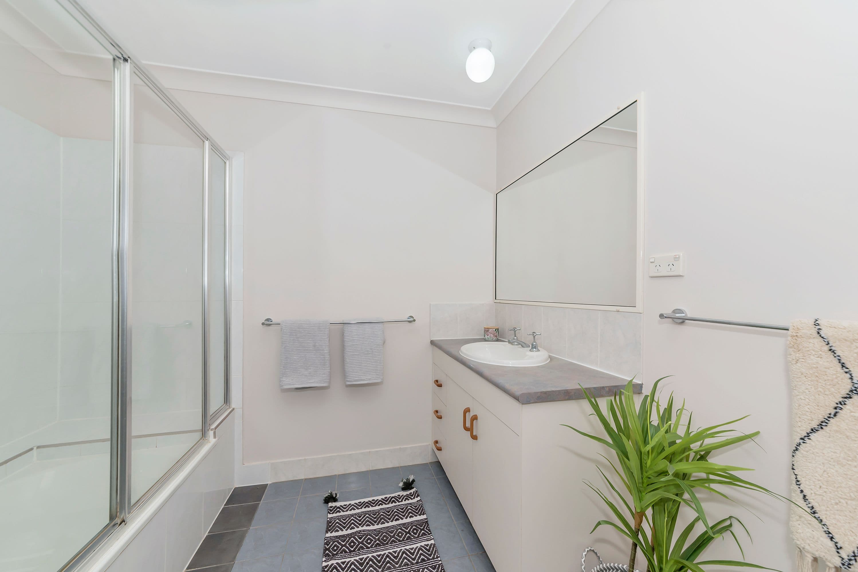 11-13 China Street, Mundingburra QLD 4812, Mundingburra - Thumbnail 6