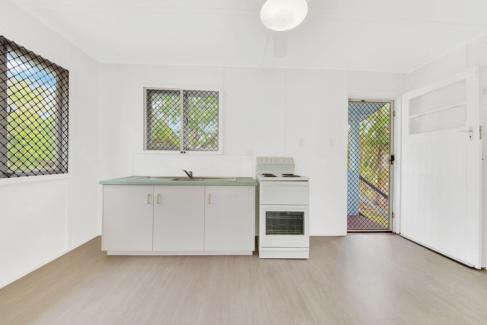 116 O'Connell Street, Barney Point QLD 4680, Barney Point - Thumbnail 6