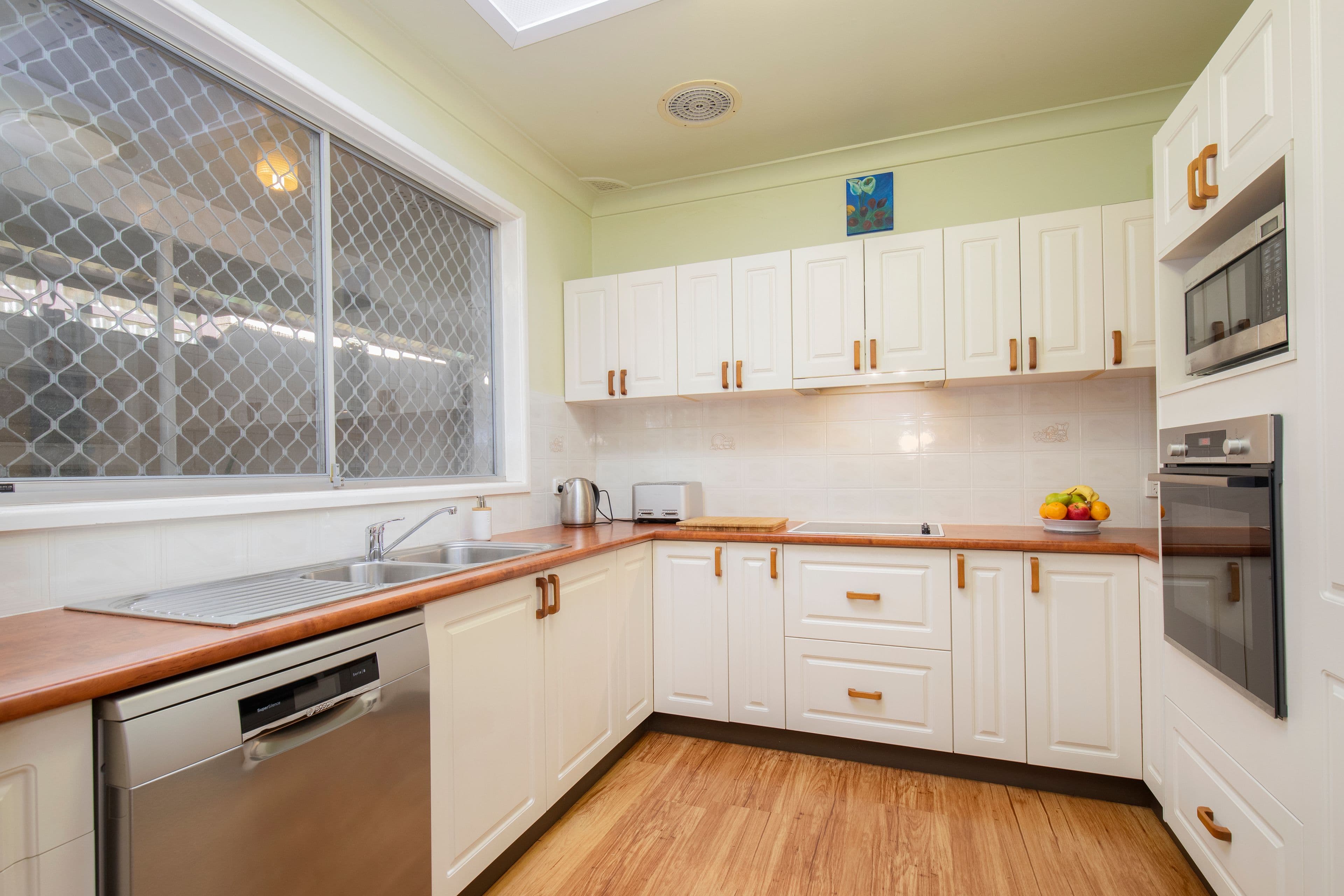 5 Dean Parade, Rankin Park NSW 2287, Rankin Park - Thumbnail 4