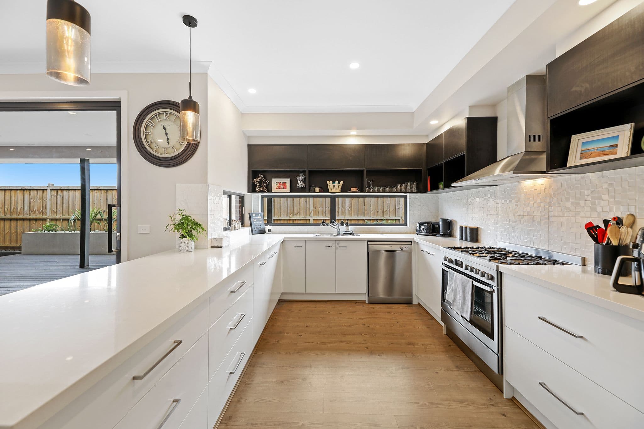 99 Jackson Drive, Drouin VIC 3818, Drouin - Thumbnail 2