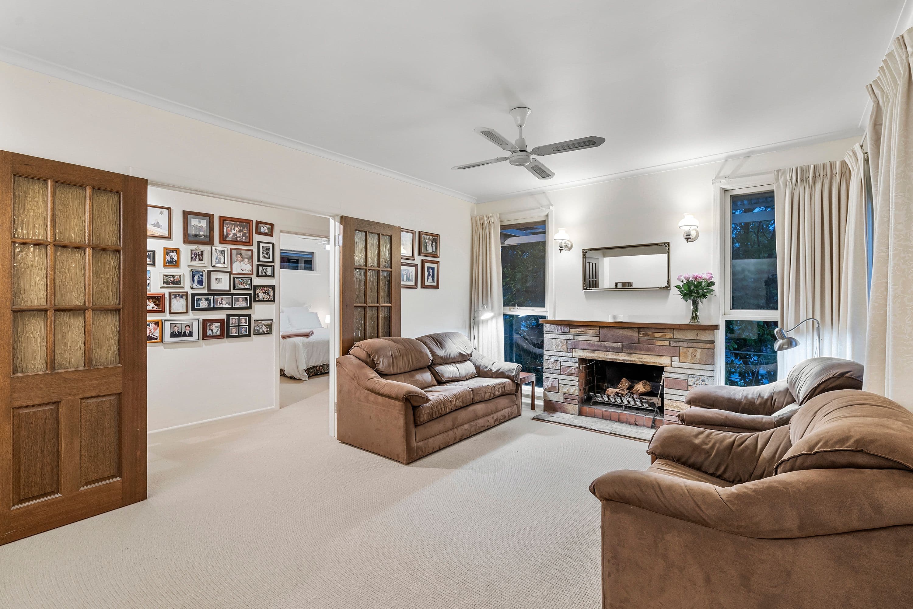21 Willow Avenue, Glen Waverley VIC 3150, Glen Waverley - Thumbnail 2