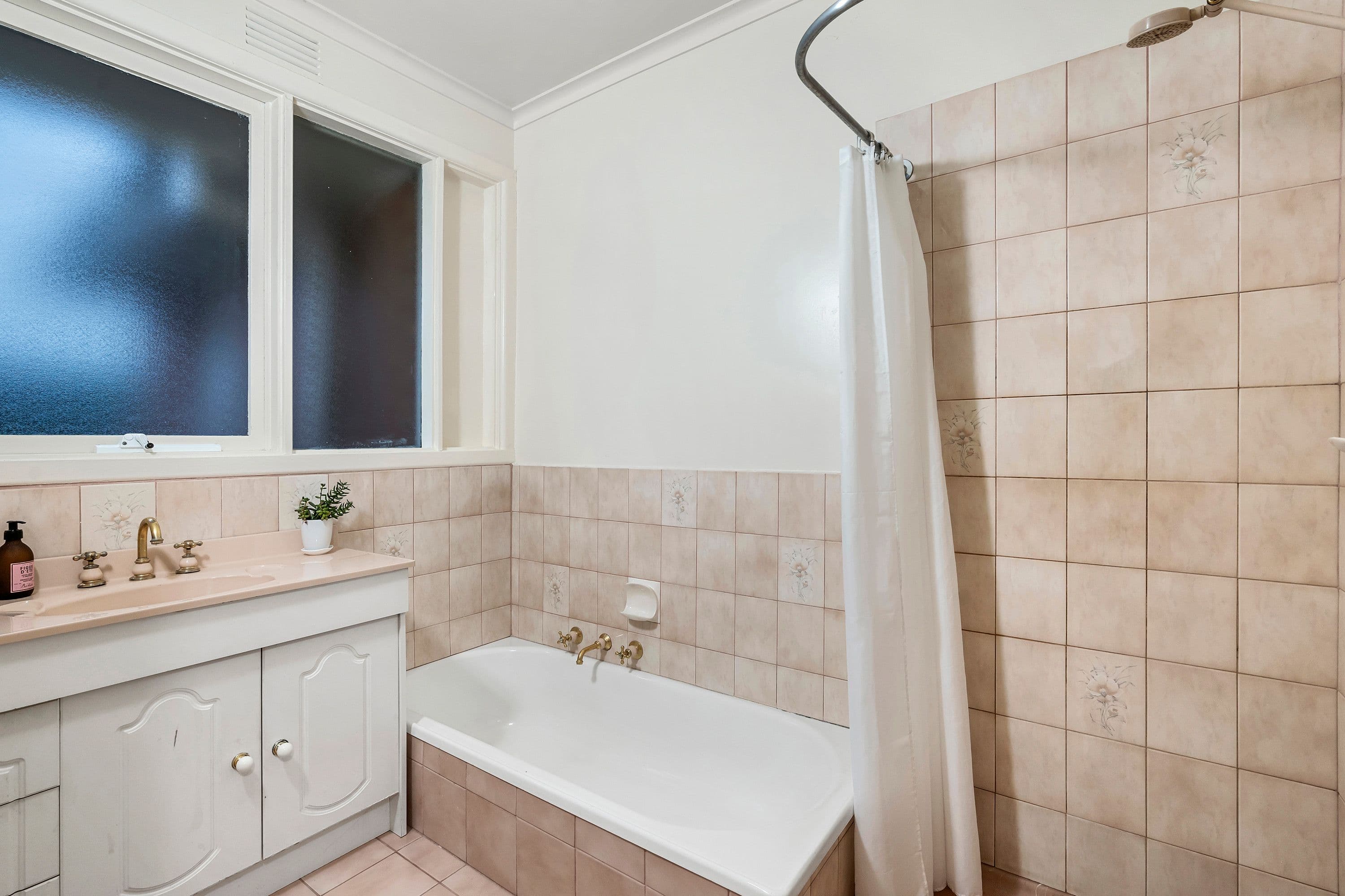 21 Willow Avenue, Glen Waverley VIC 3150, Glen Waverley - Thumbnail 8