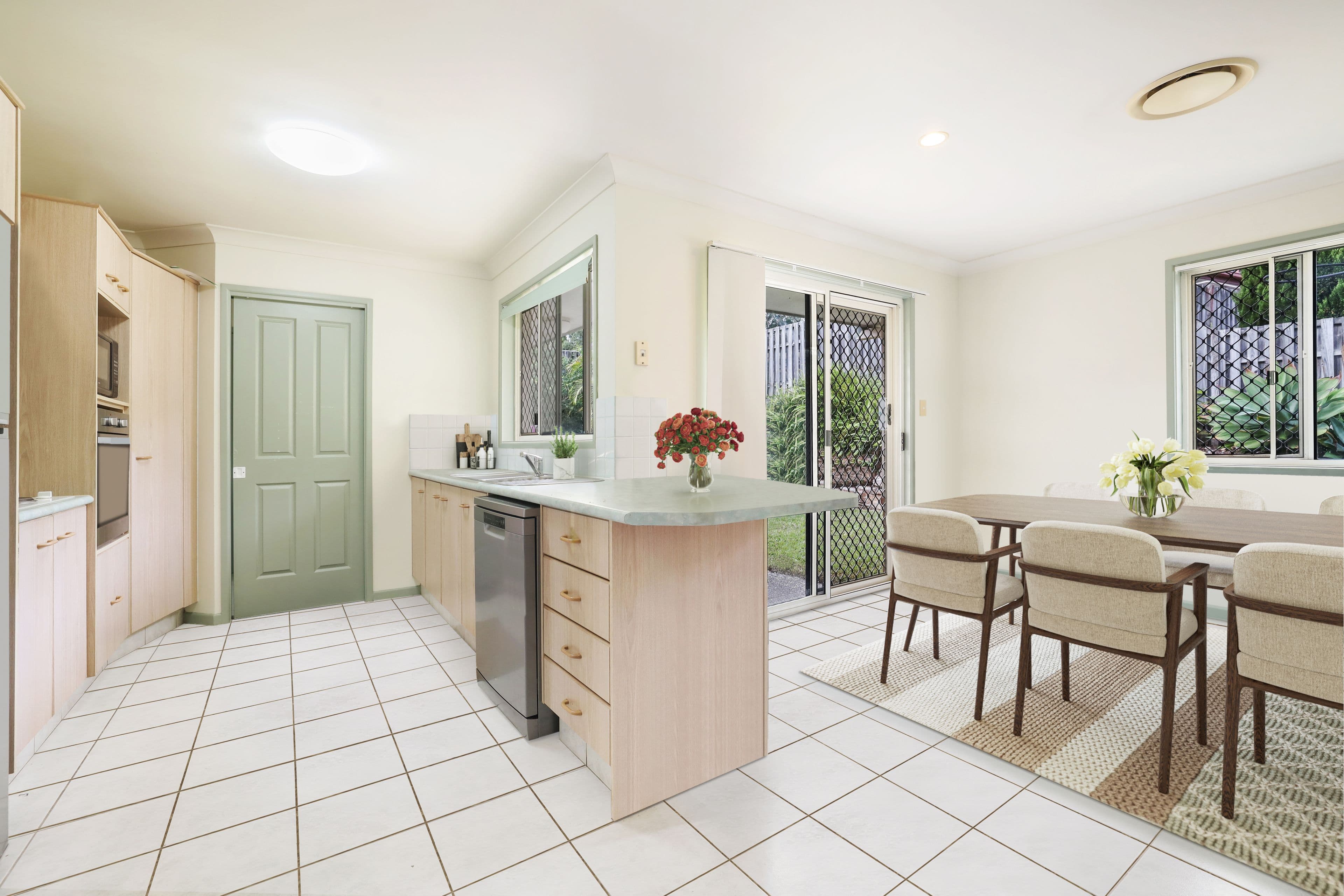 8 Swanton Drive, Mudgeeraba QLD 4213, Mudgeeraba - Thumbnail 5