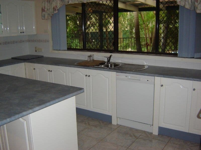 17 Clare Close, ELEEBANA NSW 2282, Eleebana - Thumbnail 3