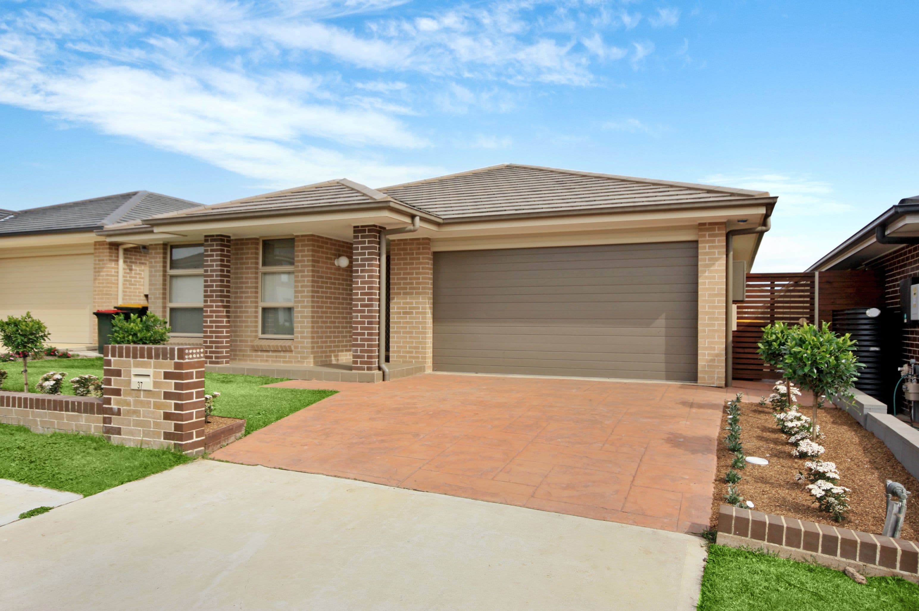 37 Tander Street, Oran Park - Thumbnail 2
