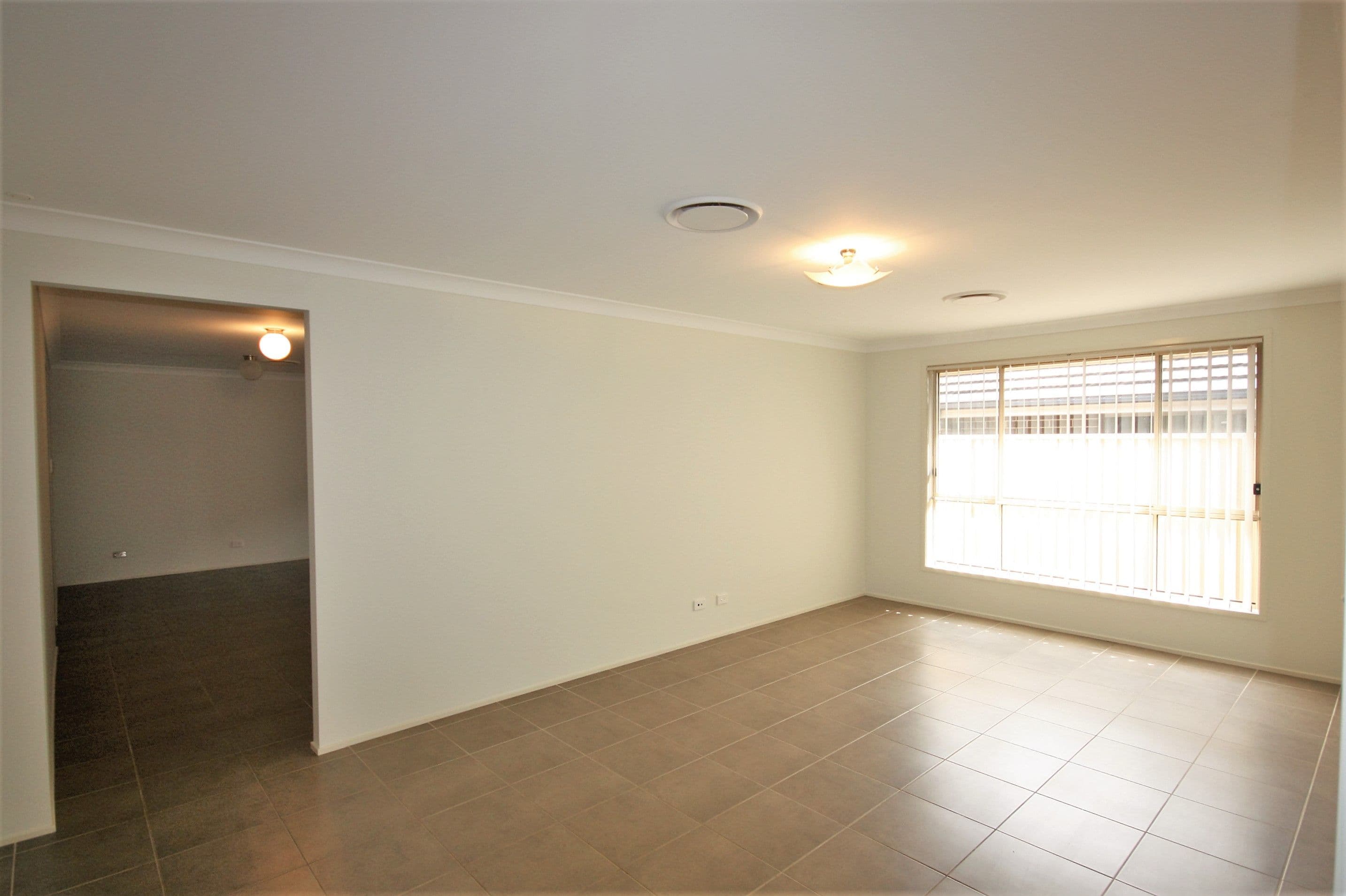 37 Tander Street, Oran Park - Thumbnail 5