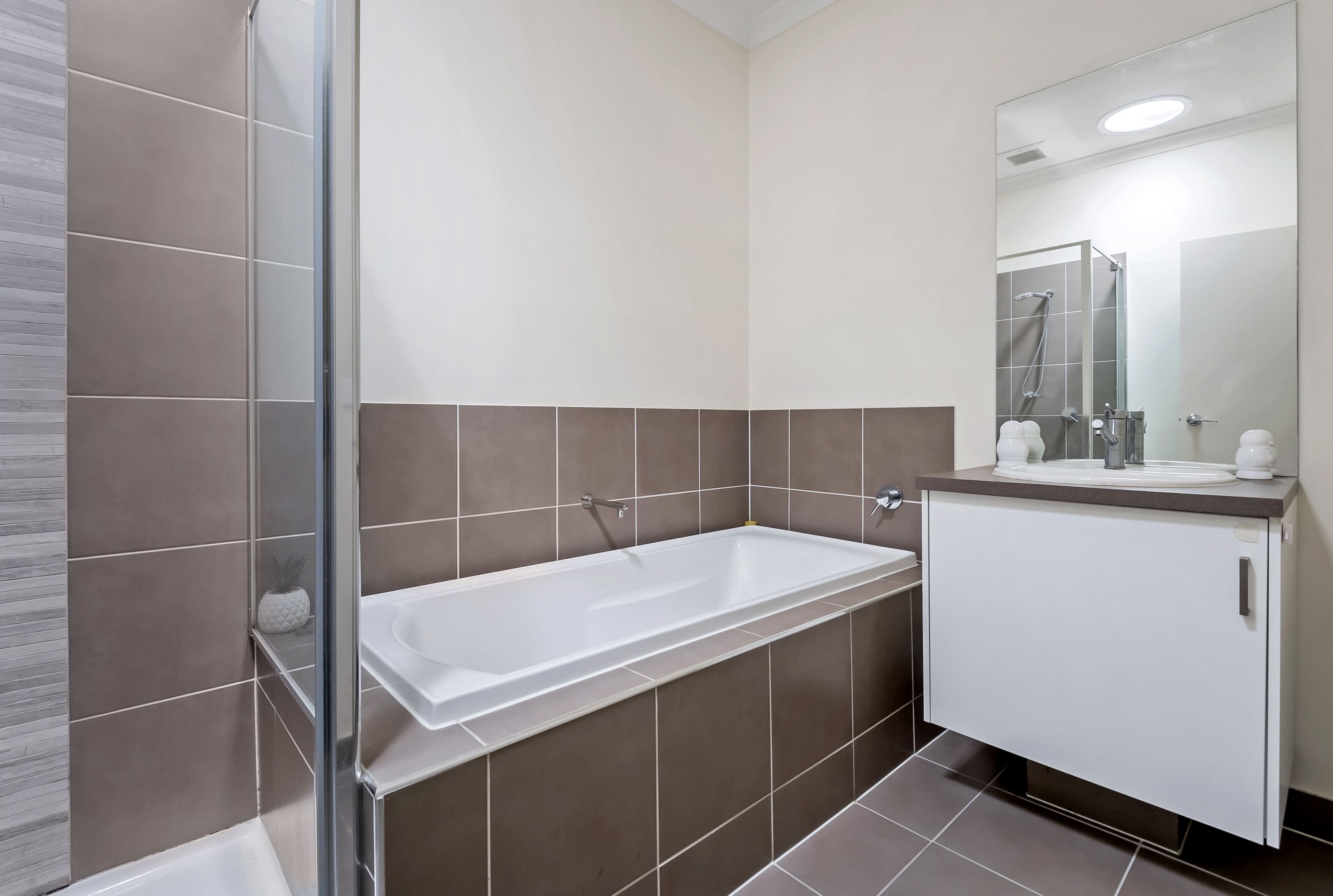 9 Pontoon Street, Lalor VIC 3075, Lalor - Thumbnail 8