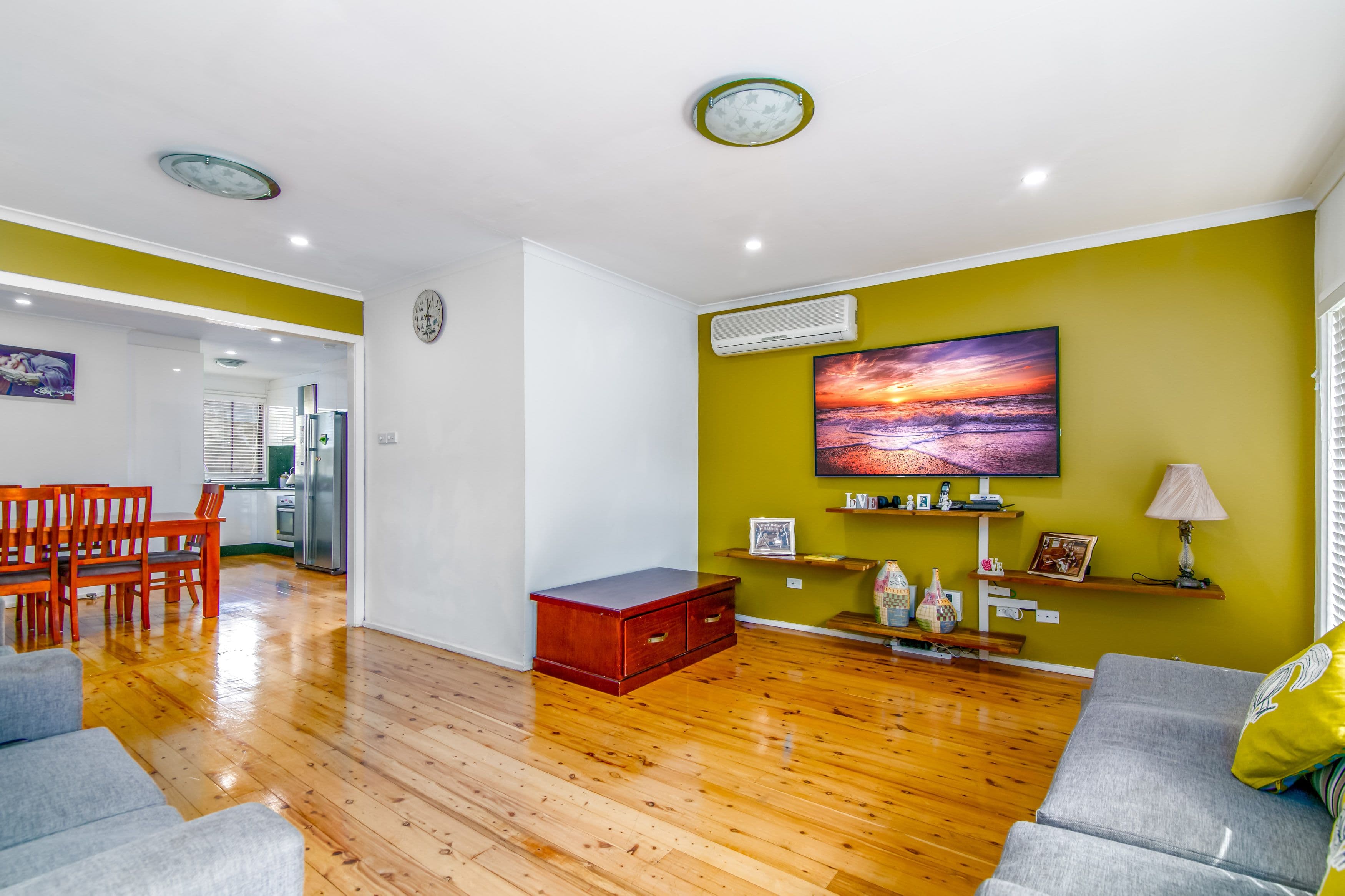77 Farmview Drive, Cranebrook - Image 1