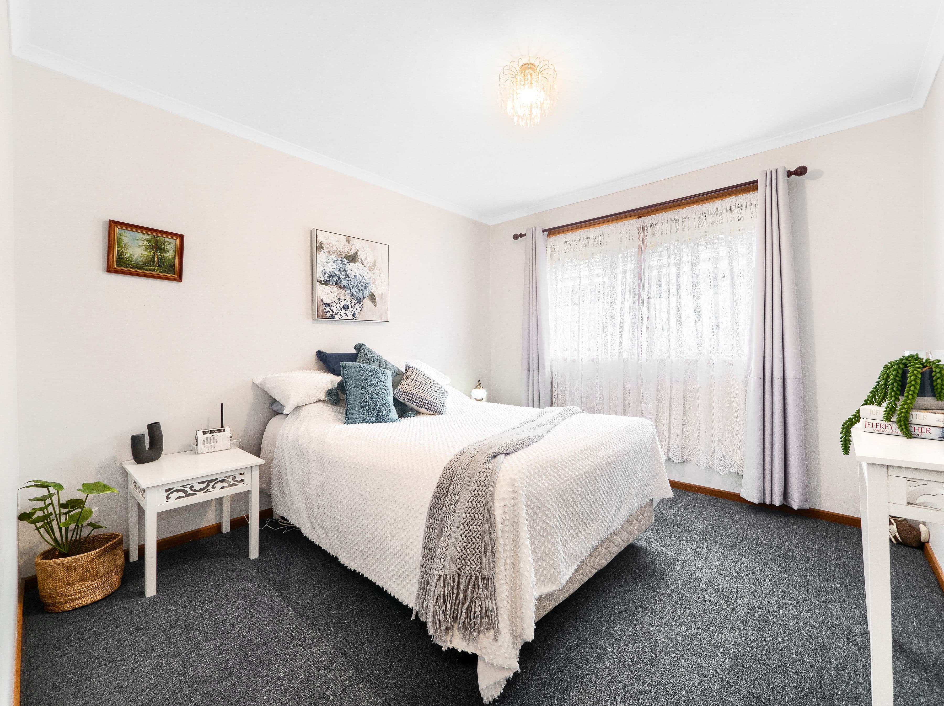 8 Rialto Avenue, Cranbourne North VIC 3977, Cranbourne North - Thumbnail 6
