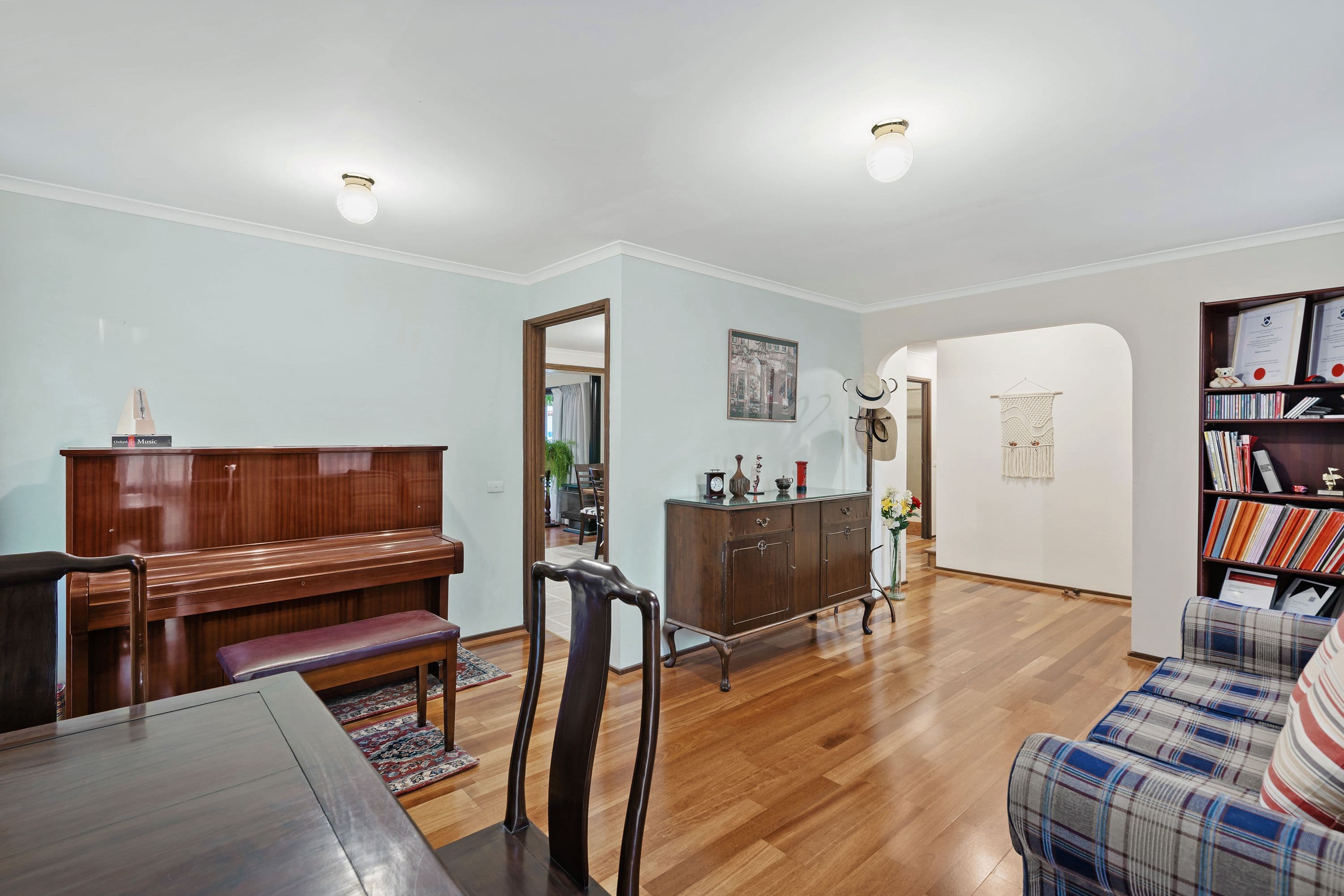 9 Wallace Road, Wantirna South VIC 3152, Wantirna South - Thumbnail 4