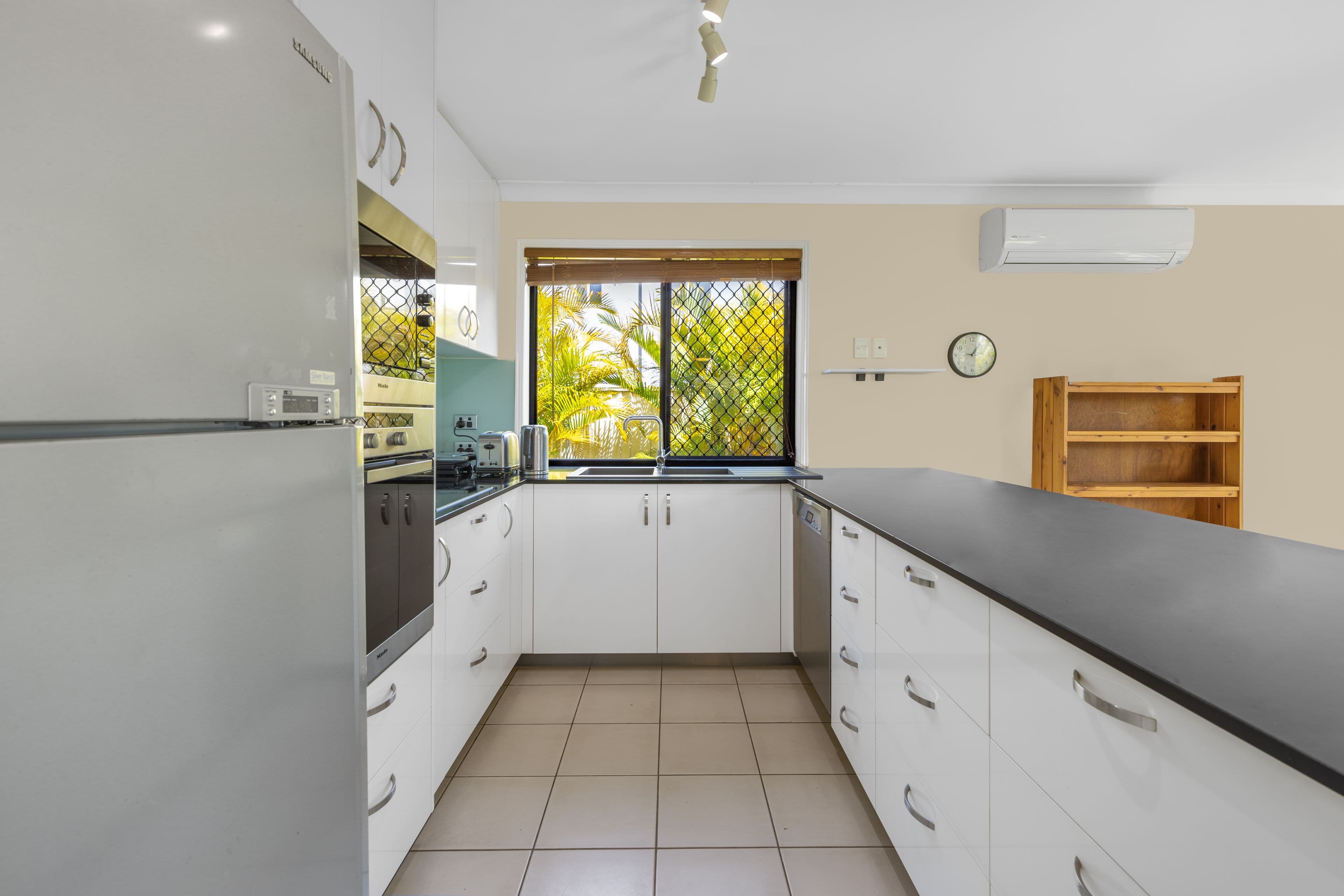 74 Golden Bear Drive, Arundel QLD 4214, Arundel - Thumbnail 6