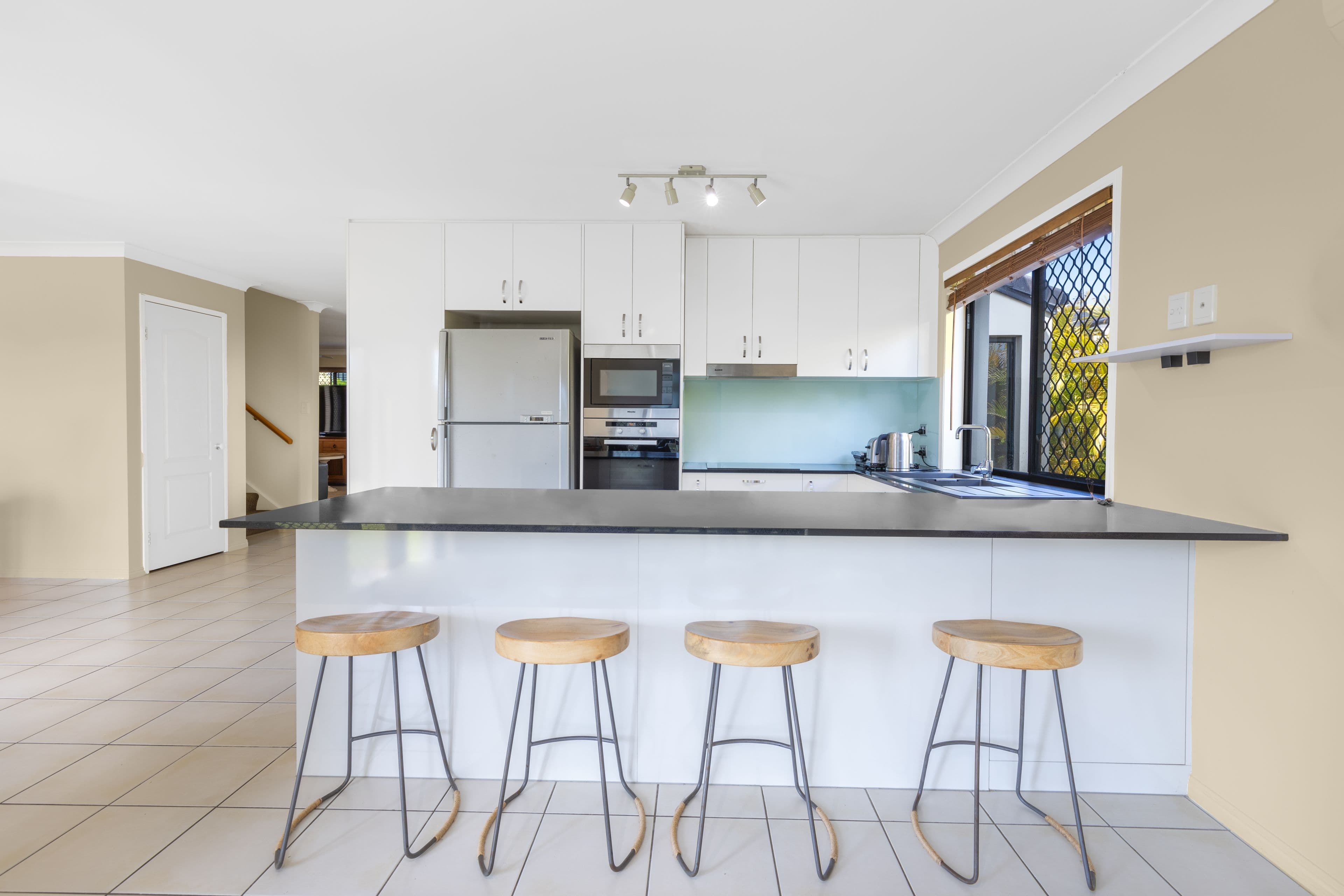74 Golden Bear Drive, Arundel QLD 4214, Arundel - Thumbnail 7