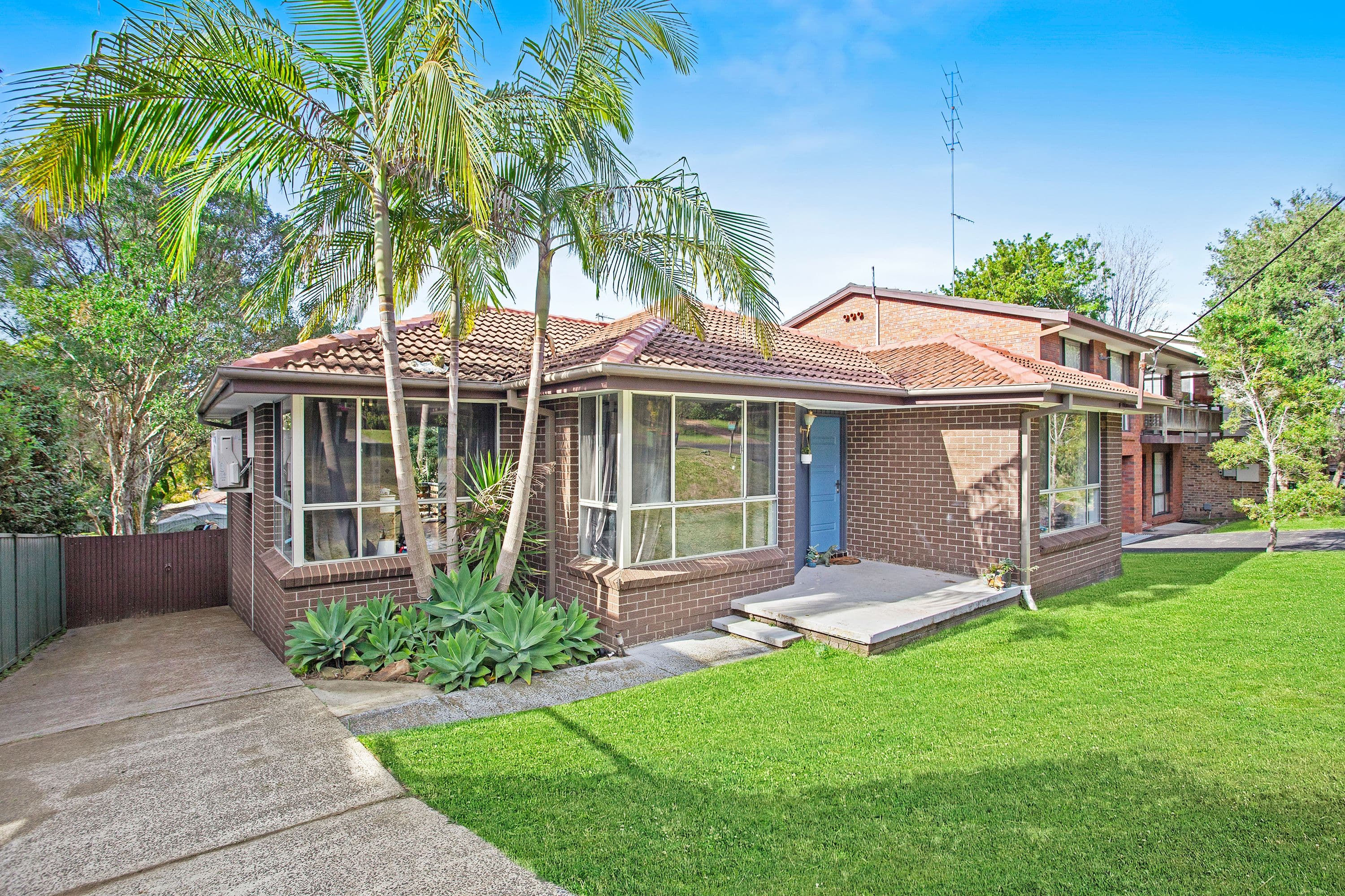 11 Donegal Road, Berkeley Vale NSW 2261, Berkeley Vale - Image 1