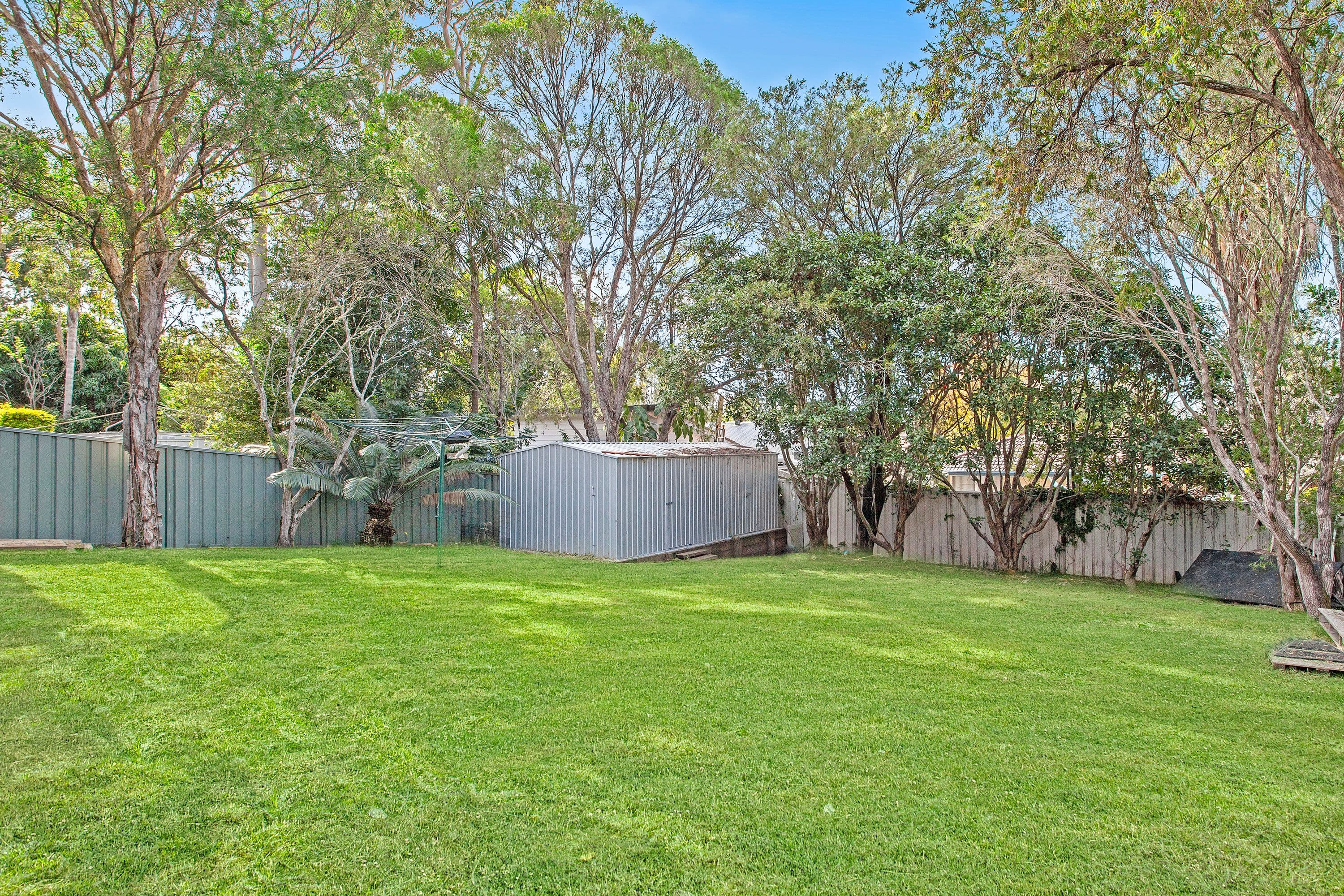 11 Donegal Road, Berkeley Vale NSW 2261, Berkeley Vale - Thumbnail 4