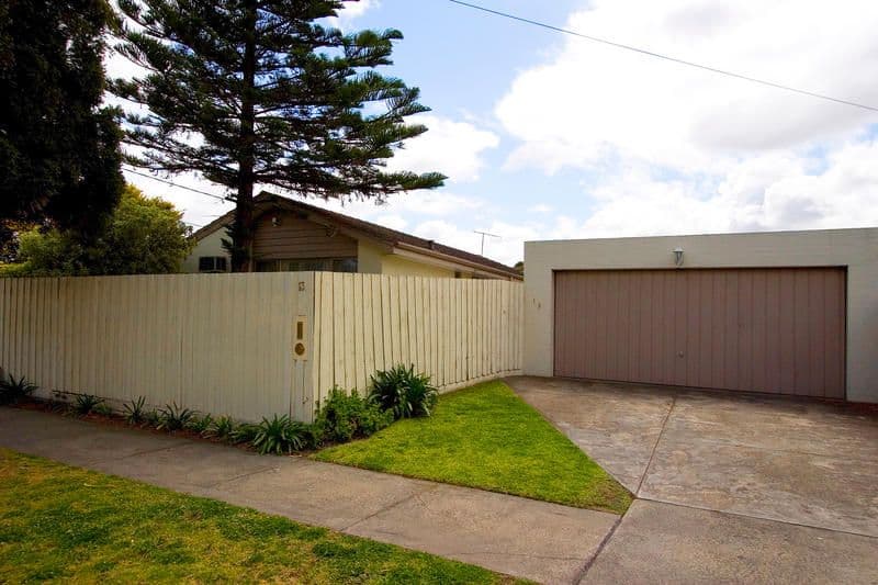 13 Clarence Avenue, KEYSBOROUGH VIC 3173, Keysborough - Thumbnail 4