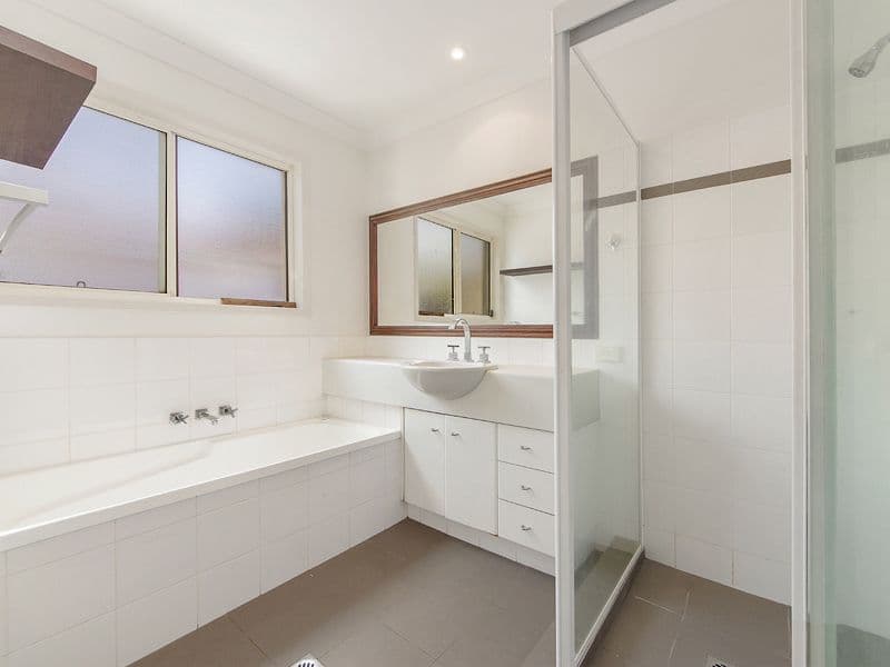 28 Tuggerah Close, Robina QLD 4226, Robina - Thumbnail 4
