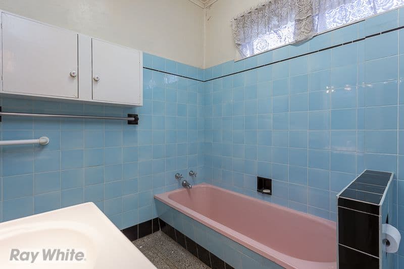 56 Framont Avenue, Holland Park QLD 4121, Holland Park - Thumbnail 6