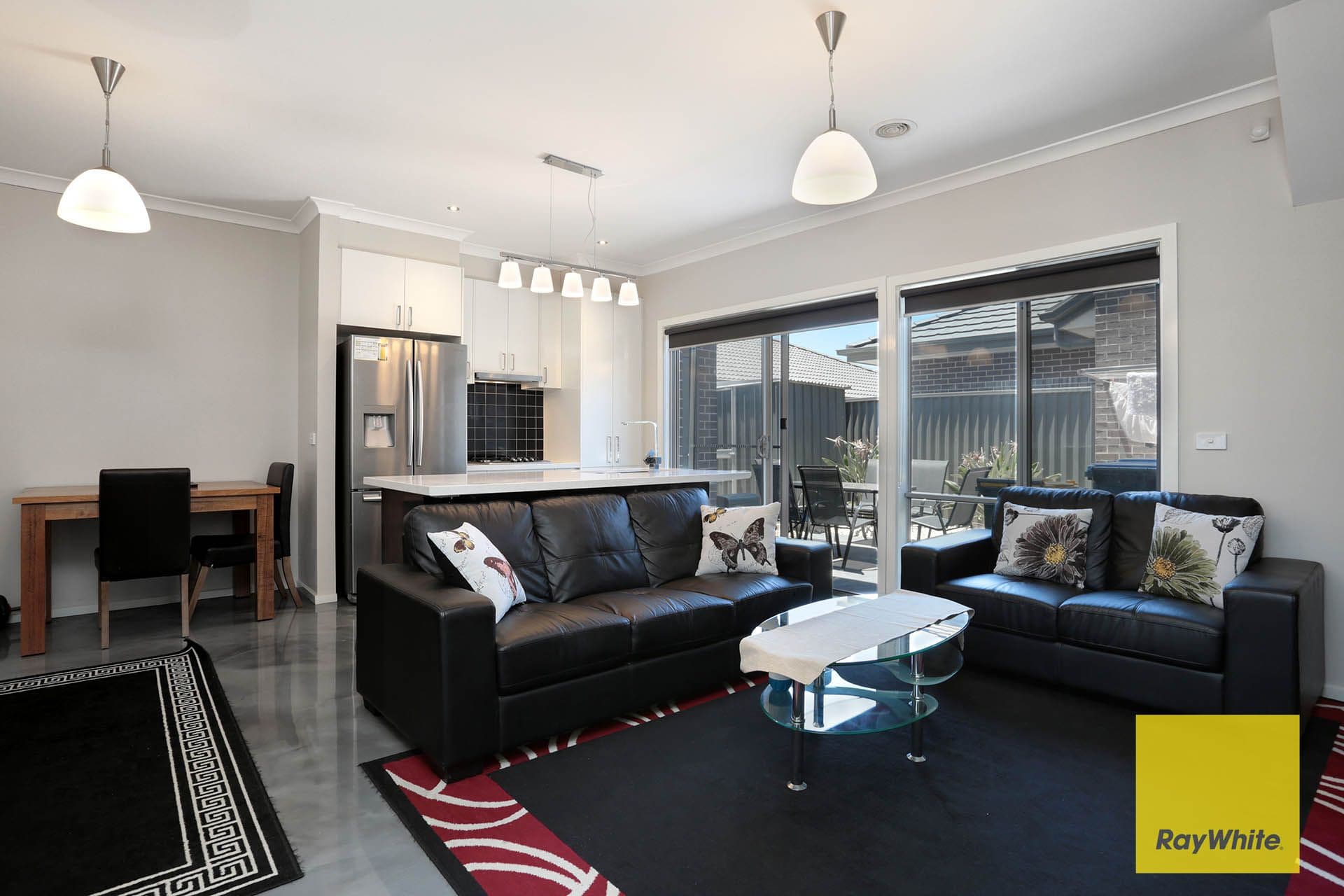 35 La Rochelle Boulevard, Point Cook VIC 3030, Point Cook - Thumbnail 3