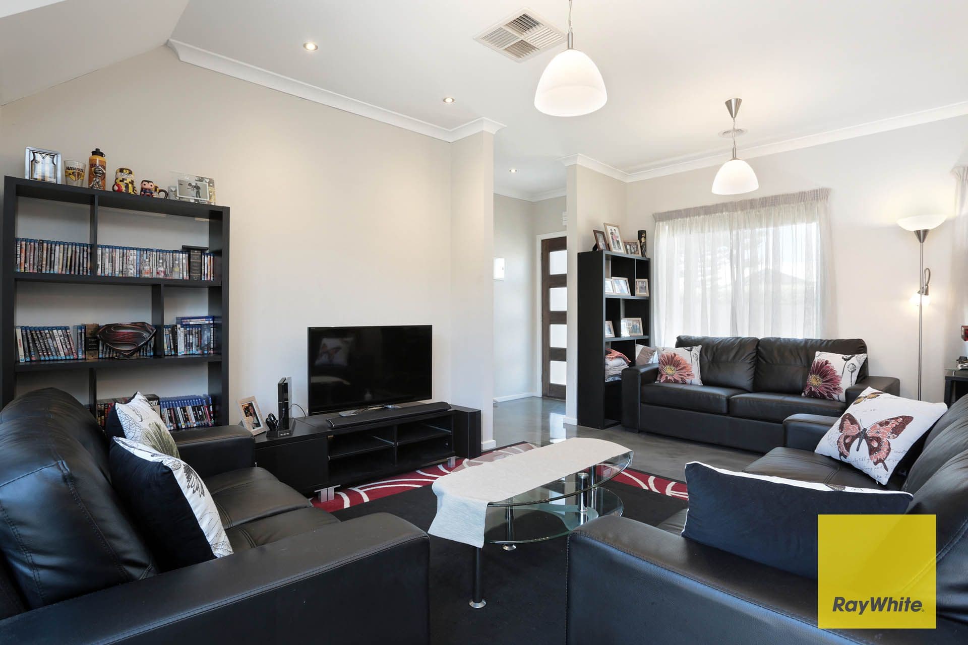 35 La Rochelle Boulevard, Point Cook VIC 3030, Point Cook - Thumbnail 4