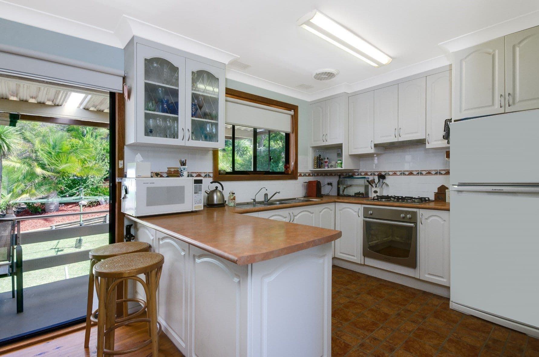 28 Kanangra Drive, THIRROUL NSW 2515, Thirroul - Thumbnail 4