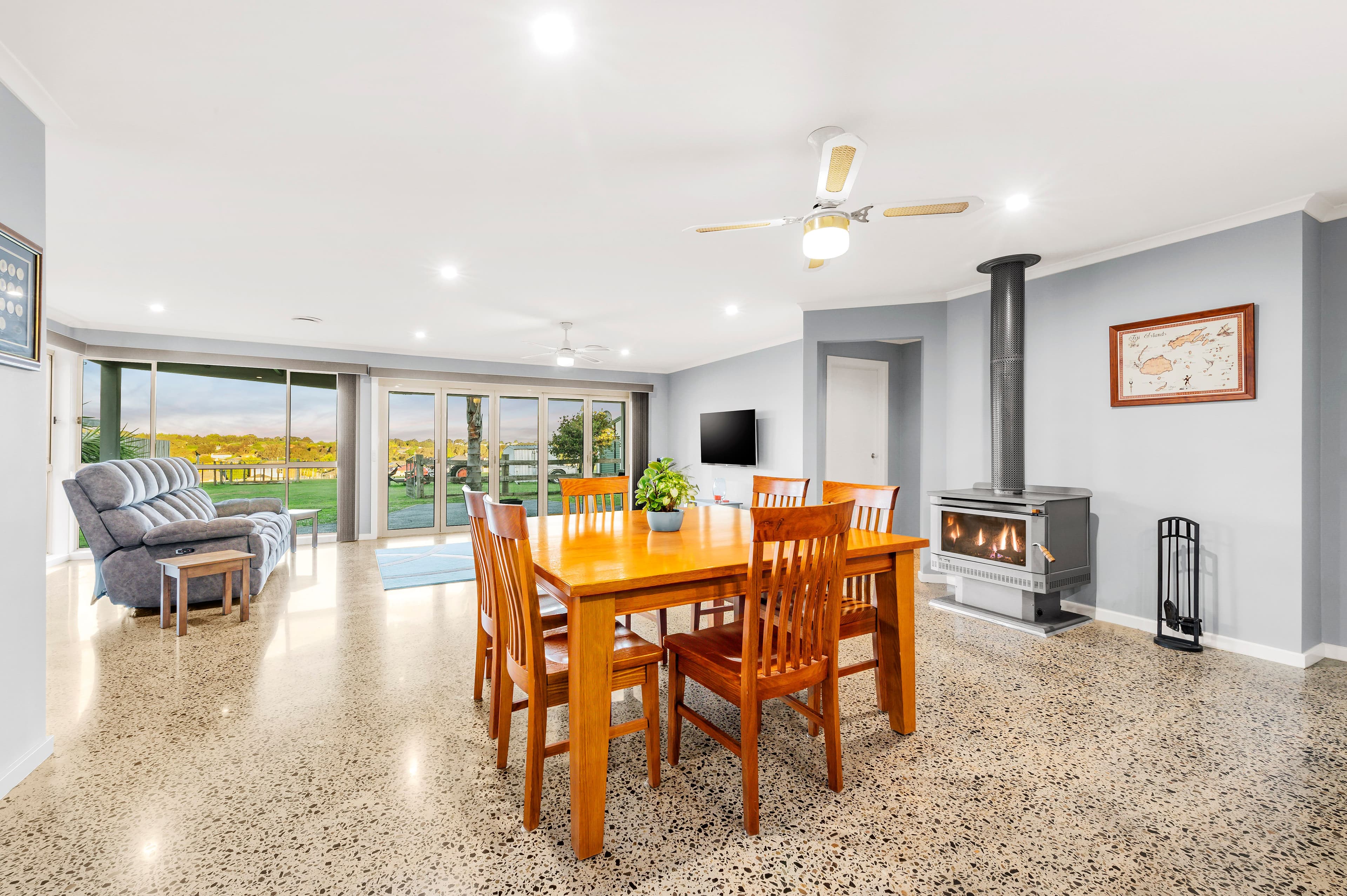 38 Geraldine Drive, Hampton Park VIC 3976, Hampton Park - Thumbnail 4