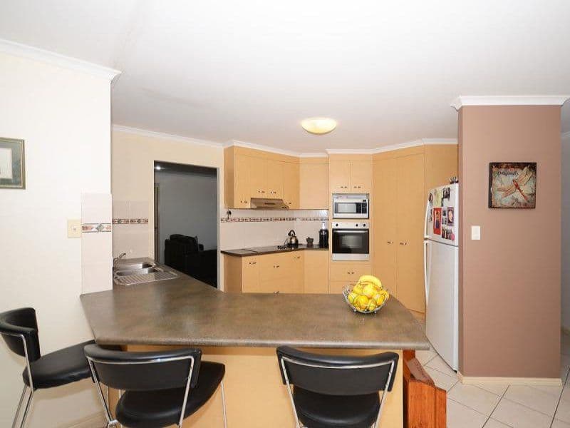 24 Hyperno Road, Point Vernon QLD 4655, Point Vernon - Thumbnail 7