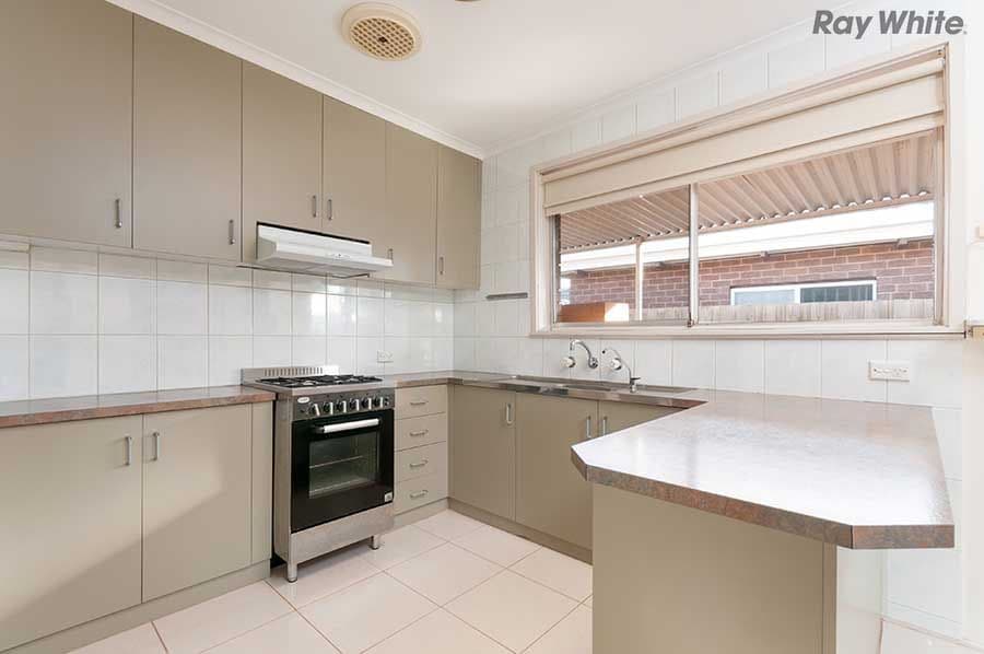 23 Gumtree Close, St Albans VIC 3021, St Albans - Thumbnail 2
