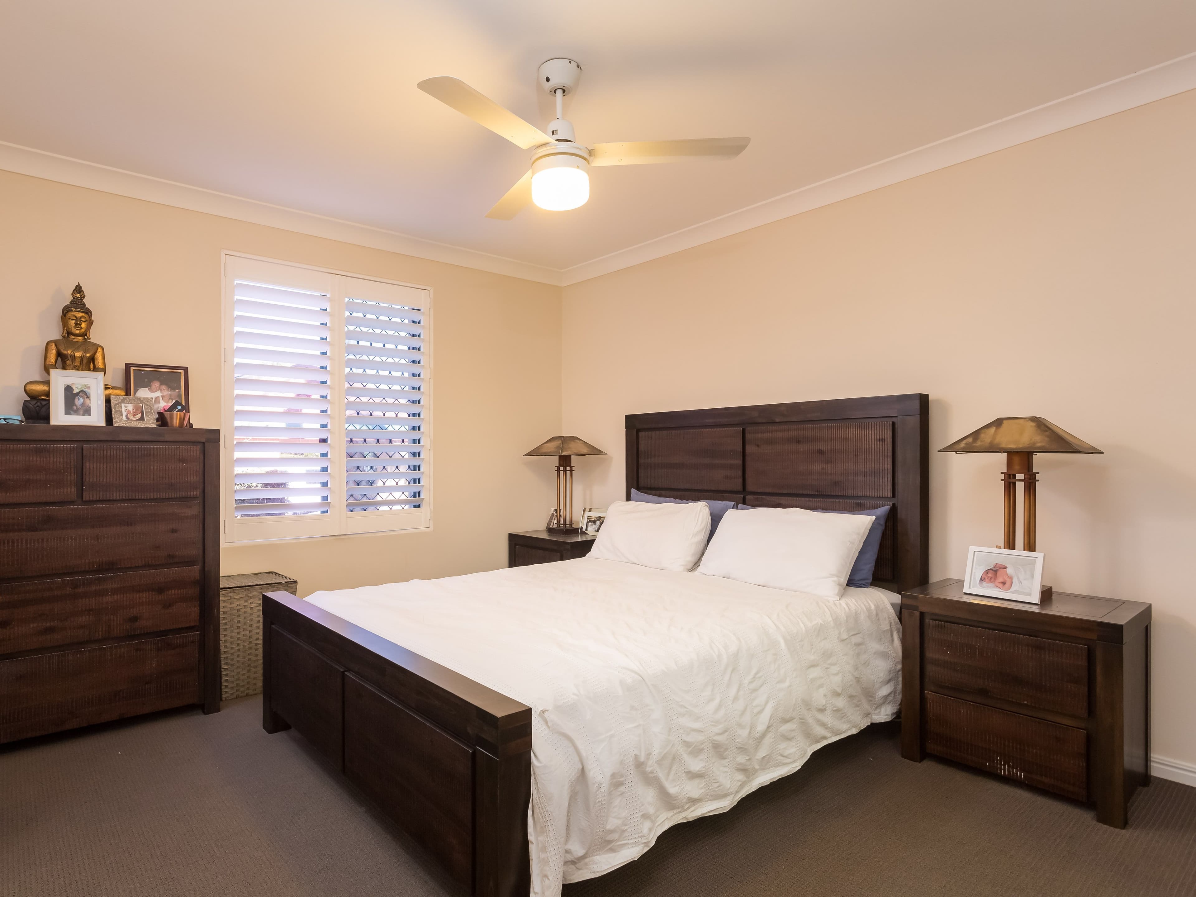 11 Sunbrite Avenue, Mermaid Beach QLD 4218, Mermaid Beach - Thumbnail 3
