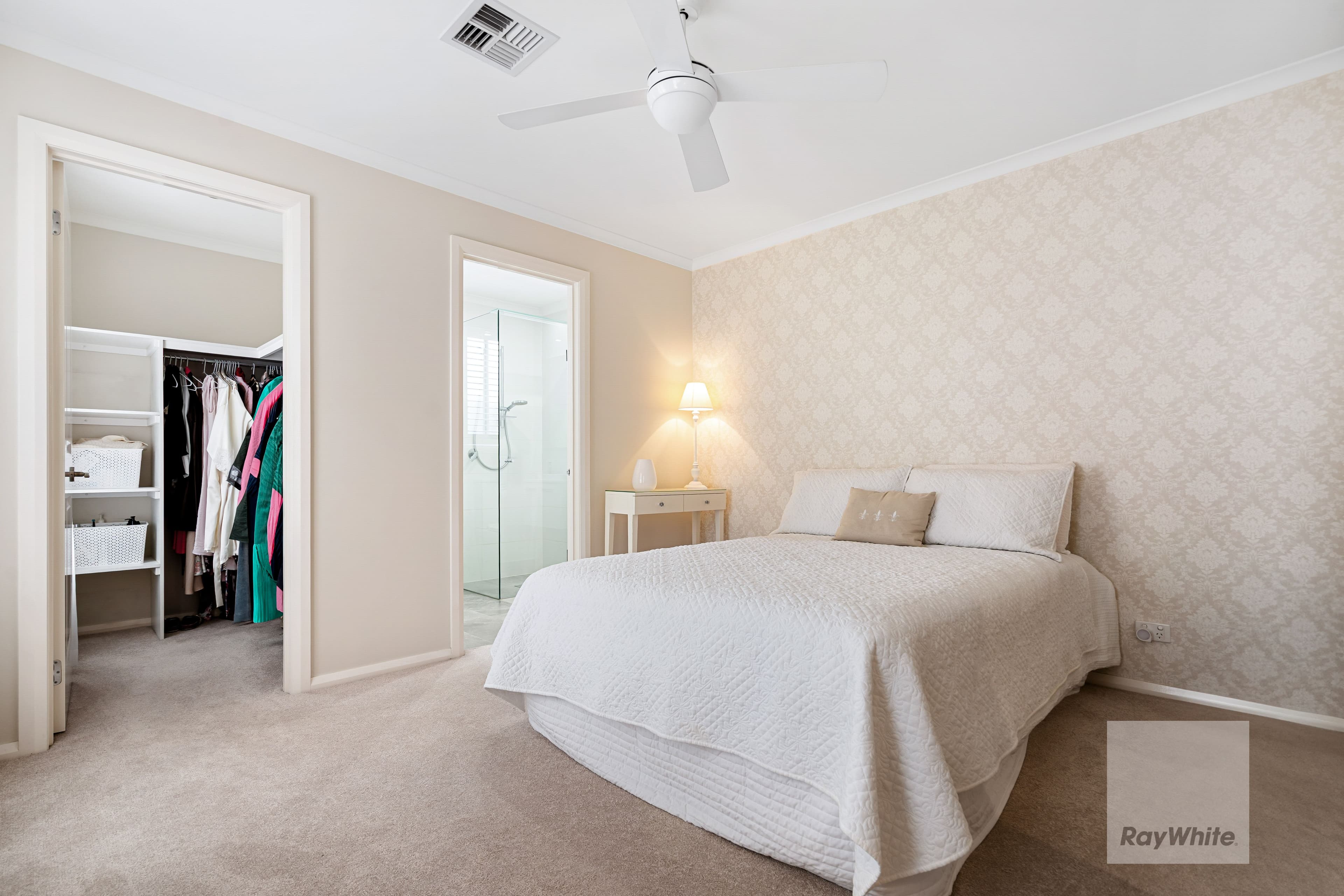 86 Pasley Street, Sunbury VIC 3429, Sunbury - Thumbnail 3
