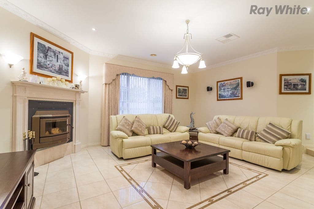 16 Montpellier Drive, Hillside VIC 3037, Hillside - Thumbnail 4