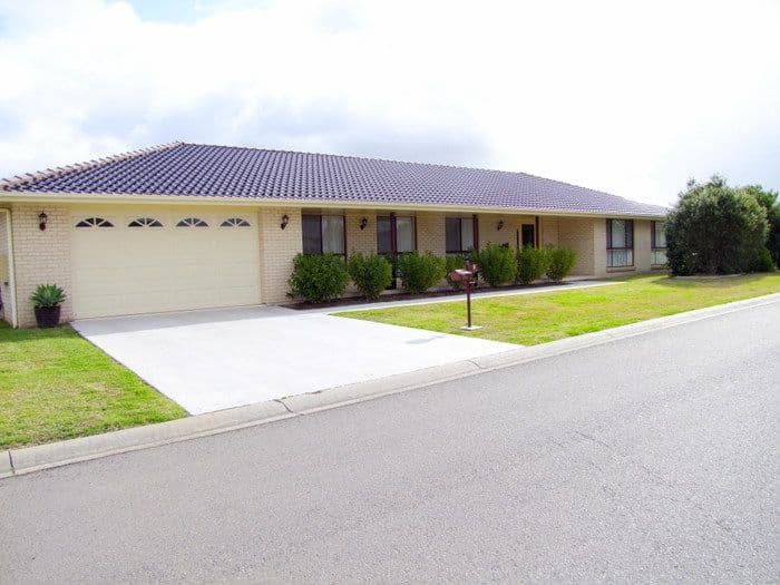 2 Knox Place, SINGLETON NSW 2330, Singleton - Image 1