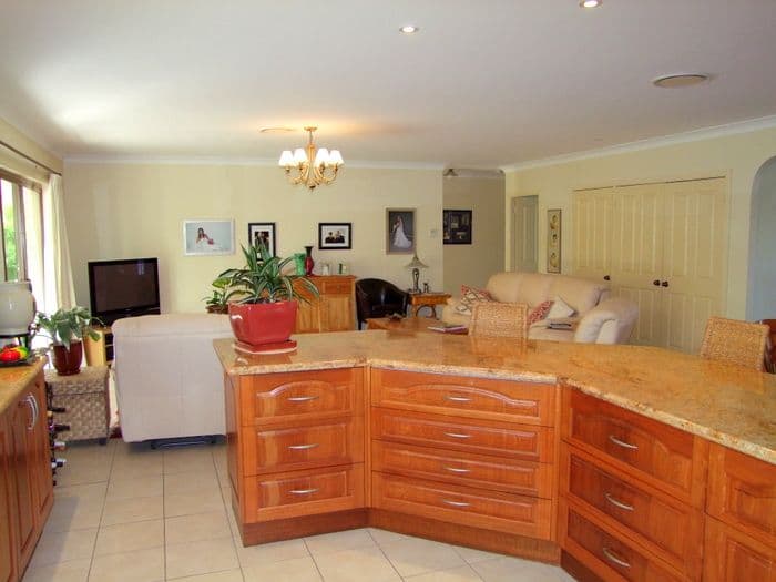 2 Knox Place, SINGLETON NSW 2330, Singleton - Thumbnail 7