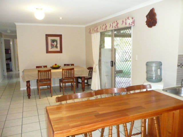 9 Rarotonga Rise, PACIFIC PINES QLD 4211, Pacific Pines - Thumbnail 3